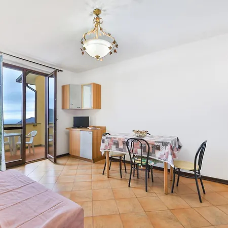 Colle Di Rio - Goelba شقة *